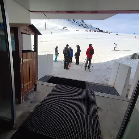 Cosy 2100m Pied Des Pistes-direct To Slopes-ski In Out-la Plagne Aime 2000 لا بلاني