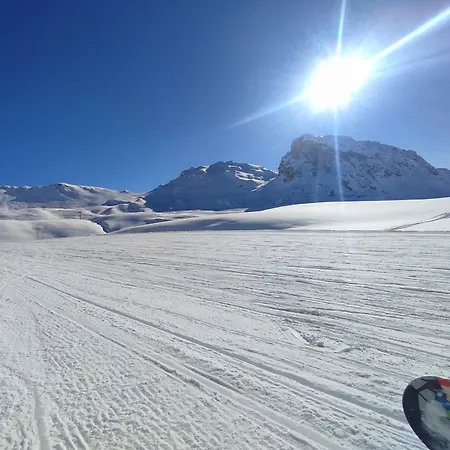 Cosy 2100m Pied Des Pistes-direct To Slopes-ski In Out-la Plagne Aime 2000 Appartement
