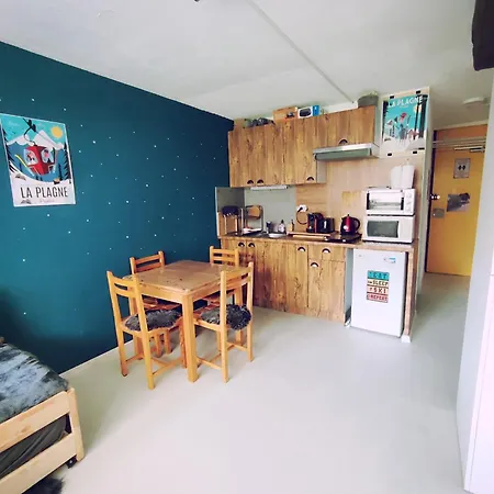 Cosy 2100m Pied Des Pistes-direct To Slopes-ski In Out-la Plagne Aime 2000 شقة لا بلاني