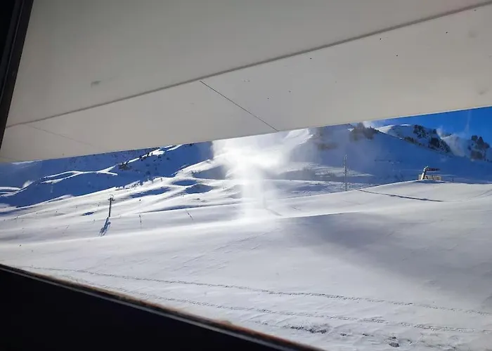 Cosy 2100m Pied Des Pistes-direct To Slopes-ski In Out-la Plagne Aime 2000 *